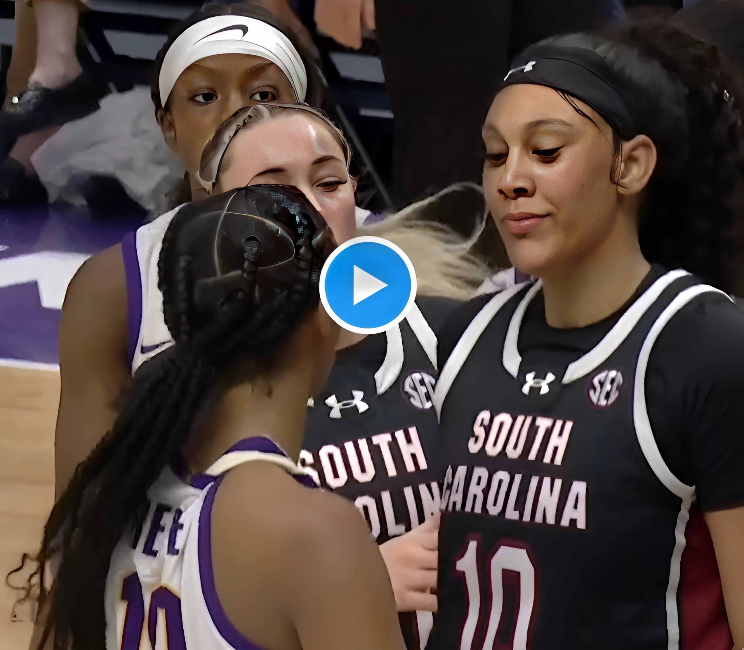 Kamilla Cardoso blocks, stares down DEFIANTLY at Angel Reese during the ...