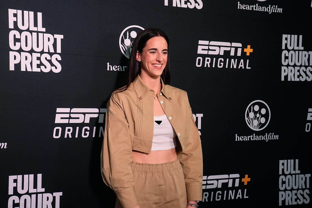 Caitlin Clark Breaks Protocol At Her Espn Documentary Premiere And The