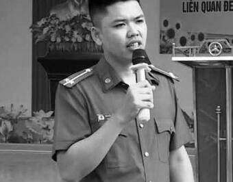 Thượng úy công an h/y si/nh trong lúc tr//uy b//ắt toipham MT qua lời kể của bạn bè: Học rất giỏi, chưa kịp lập gia đình
