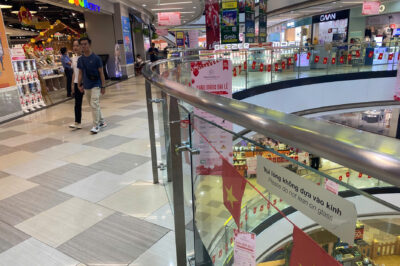 Vạn Hạnh Mall phải ra quyết định bất đắc dĩ ngay trong hôm nay