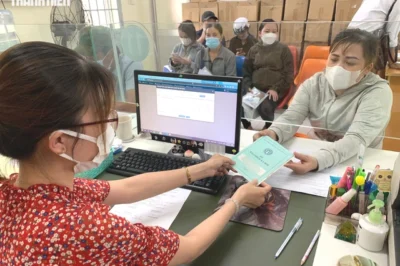 Ai định rút BHXH 1 lần lấy cục tiền đọc ngay còn kịp