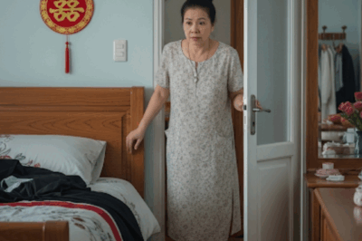 Tôi đứng nấp sau cửa, căng tai nghe, chỉ bắt được vài câu lấp lửng: “Ừ, em sẽ cố giữ bí mật…”