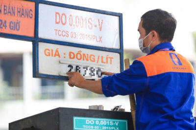 Giá x-ă-n/g mới nh;ất: Chiều 7/7 gi-ả-m m/ạ/n/h kị;ch s;àn, dân tình thi nhau đổ đầy bình